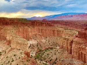 Read more about the article Goosenecks and Sunset Point
